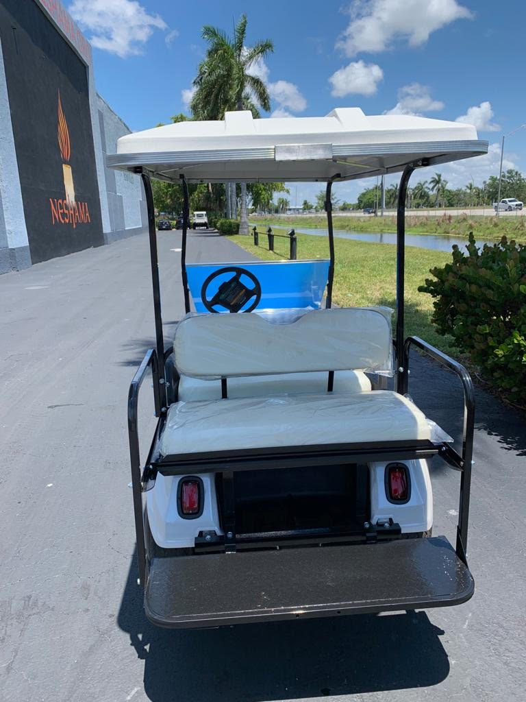 Club Car 4 Passenger Golf Cart White - Image 4